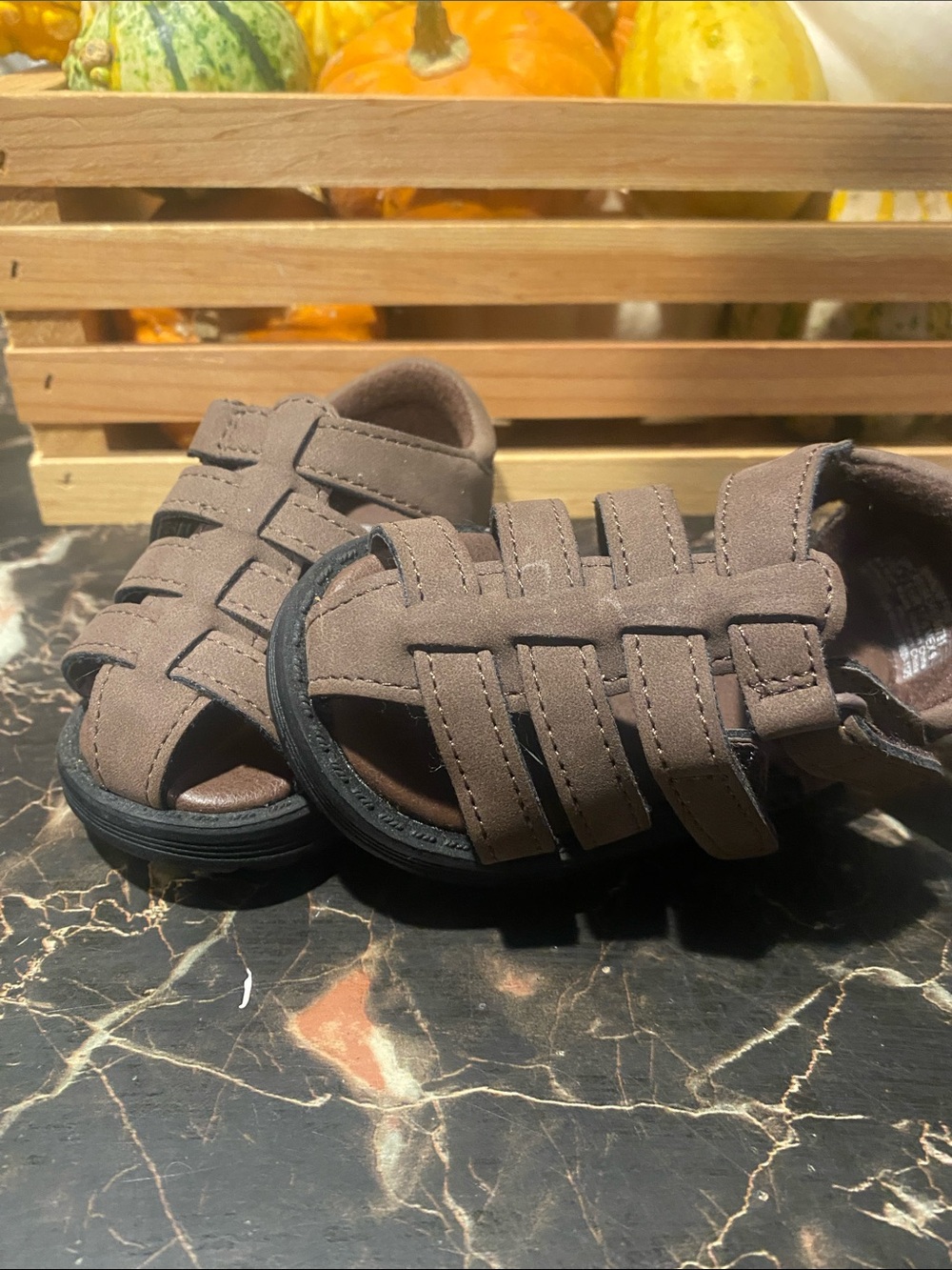 wonder nation Brown Strappy Fisherman Sandals for Kids